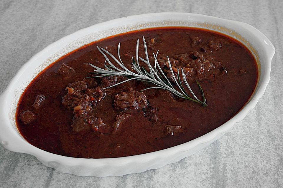 Feuriges Rindsragout mit Ingwer