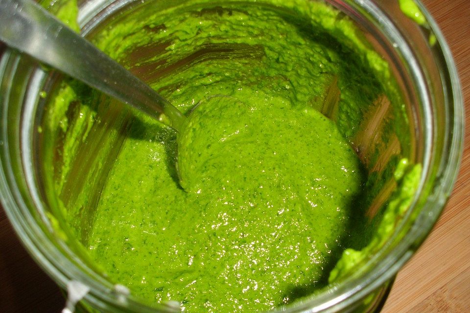 Bärlauchpesto