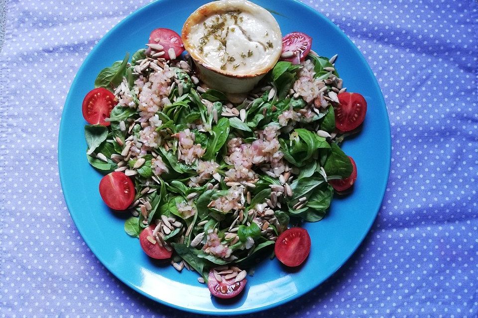 Feldsalat mit Ziegenkäse - Talern