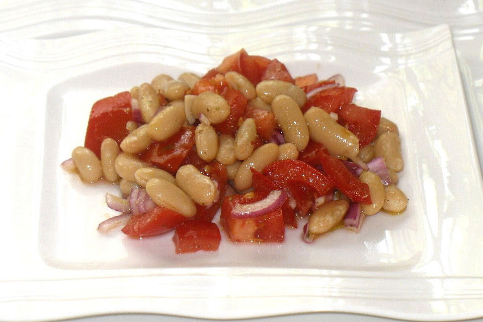 Bohnen-Tomatensalat