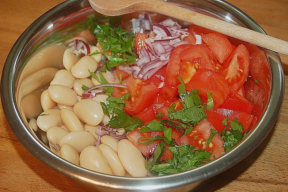 Bohnen-Tomatensalat