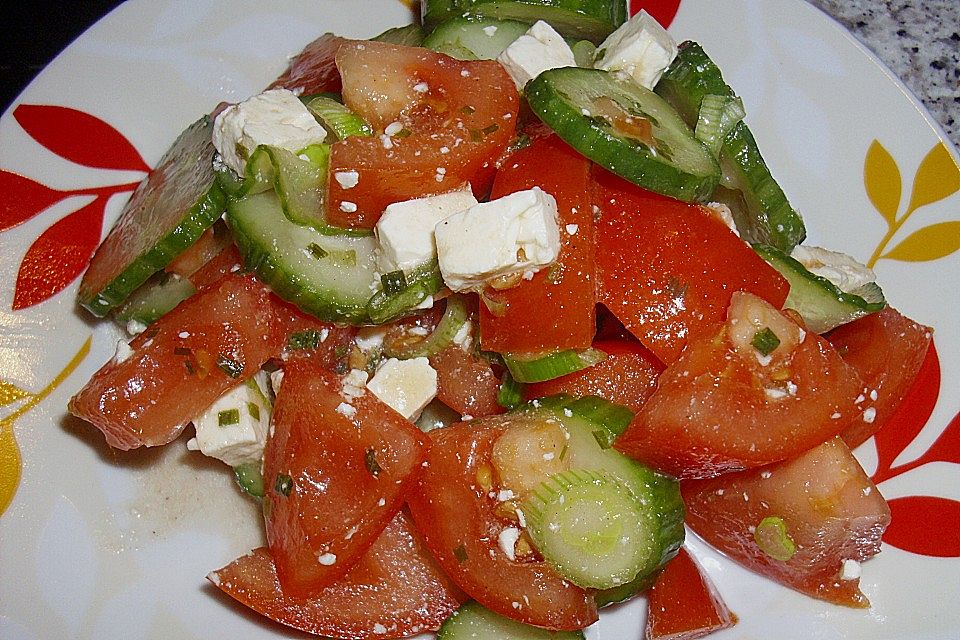 Gurken-Tomatensalat