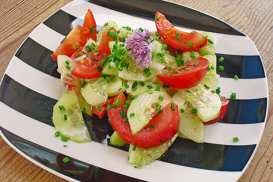 Gurken-Tomatensalat