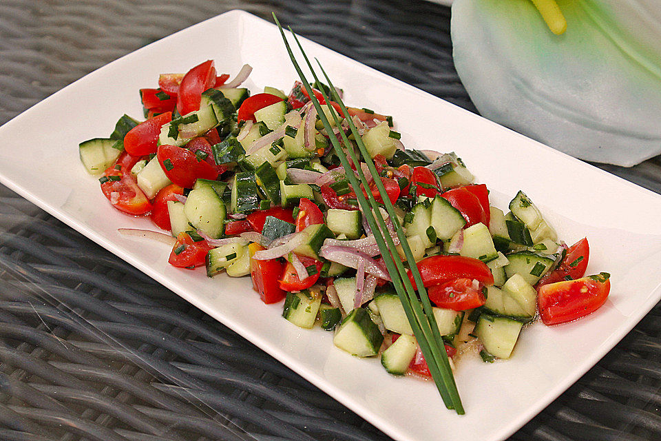 Gurken-Tomatensalat