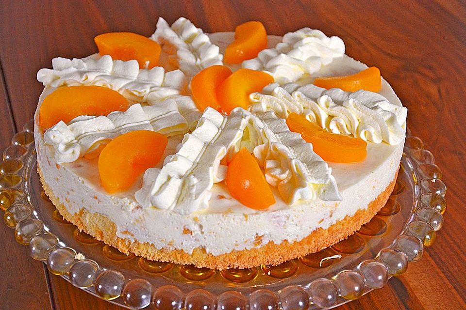 Pfirsich - Sahne - Quark - Torte