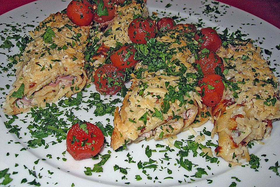 Schinkencrèpes mit Melone