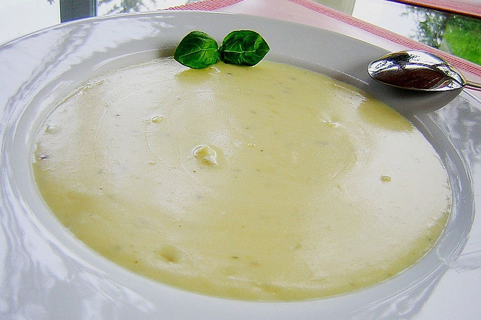 Knoblauchcremesuppe