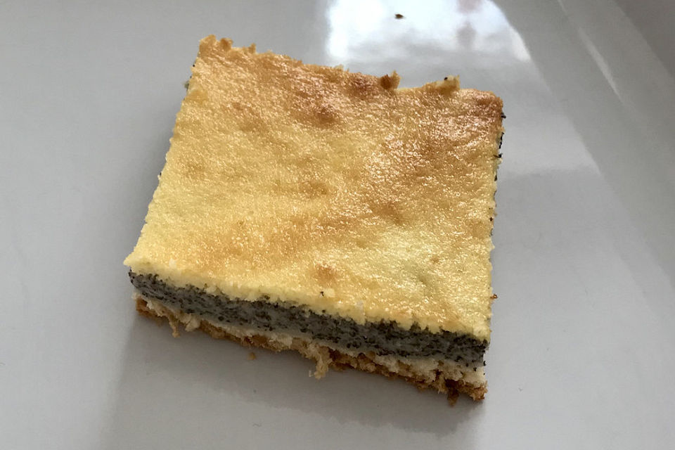 Mohnkuchen mit Schmand