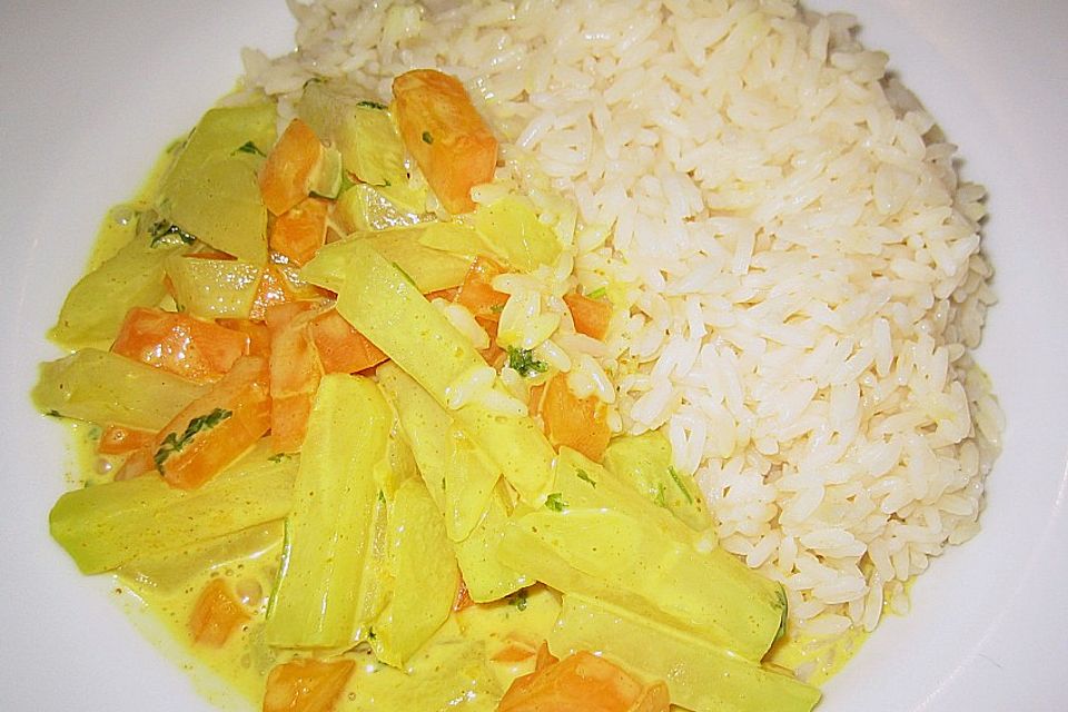 Kohlrabi & Möhren in Currycreme