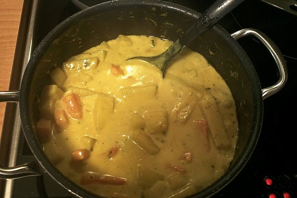 Kohlrabi & Möhren in Currycreme