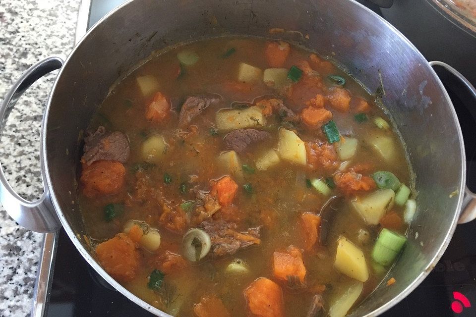 Gulasch mit Kürbis