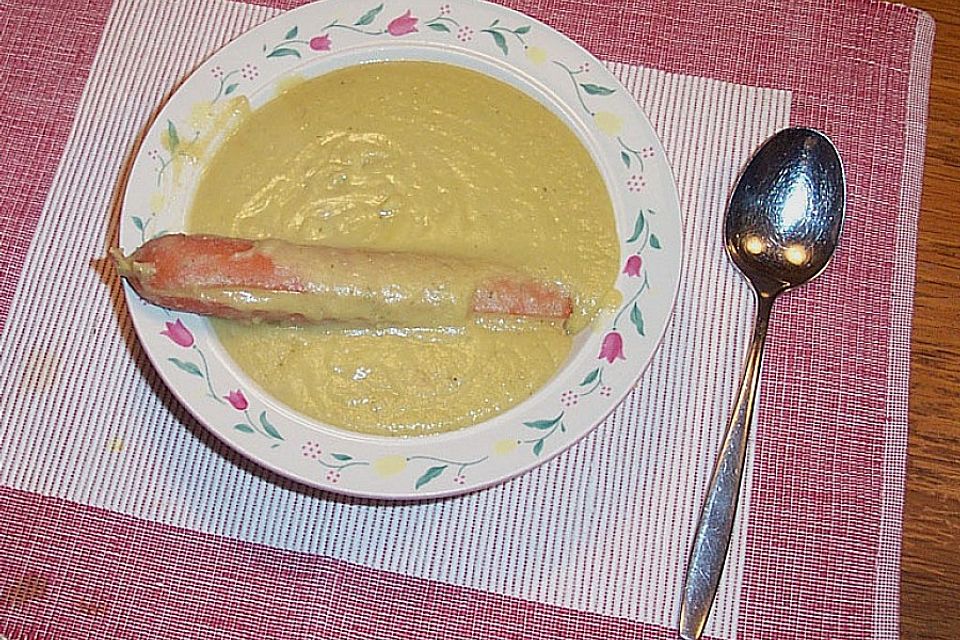 Superschnelle Erbsensuppe