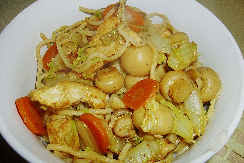 Chinakohl - Nudel - Wok