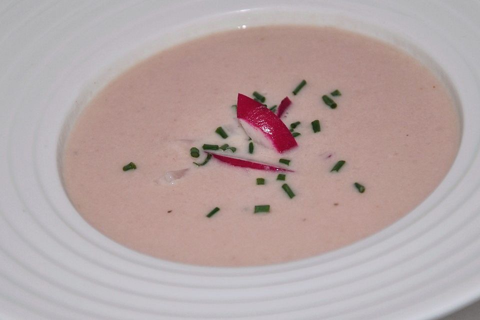 Frischkäse - Radieschen - Suppe