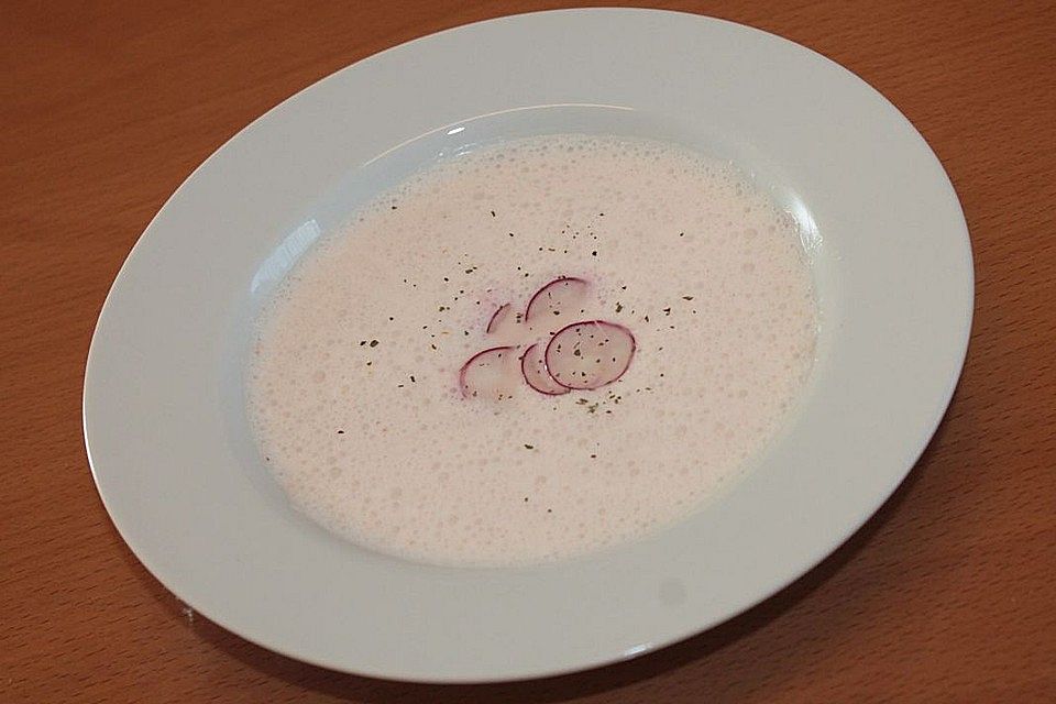 Frischkäse - Radieschen - Suppe