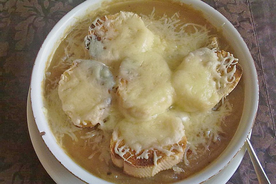 Zwiebelsuppe