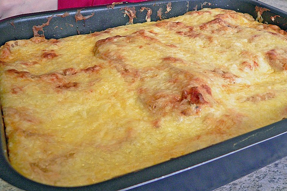 Cannelloni mit Hackfleischfüllung