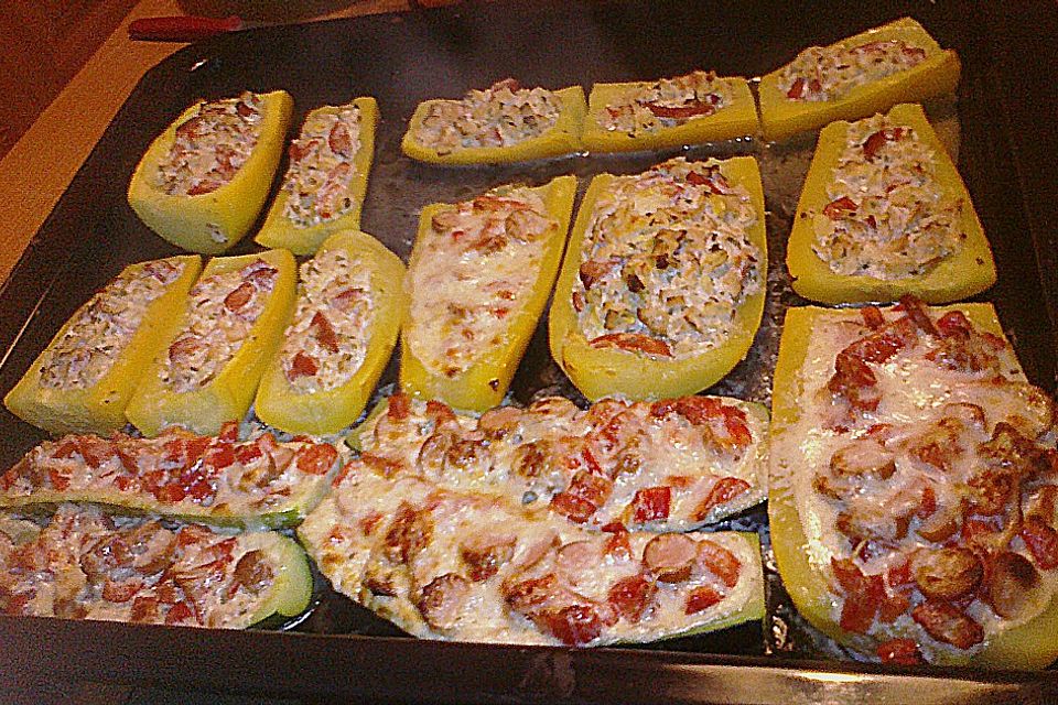 Zucchini-Schiffchen