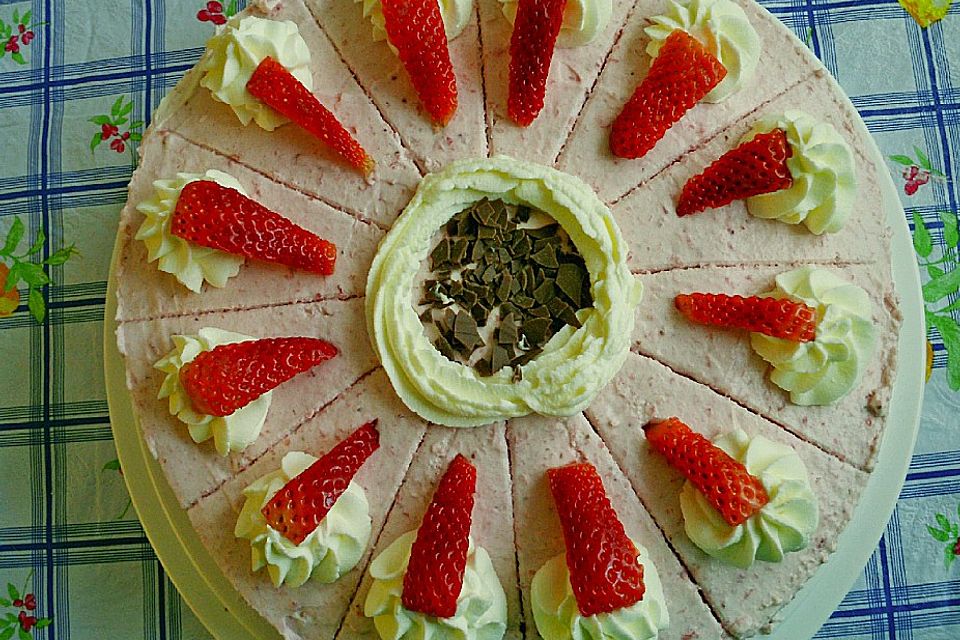 Obst - Sahne - Torte