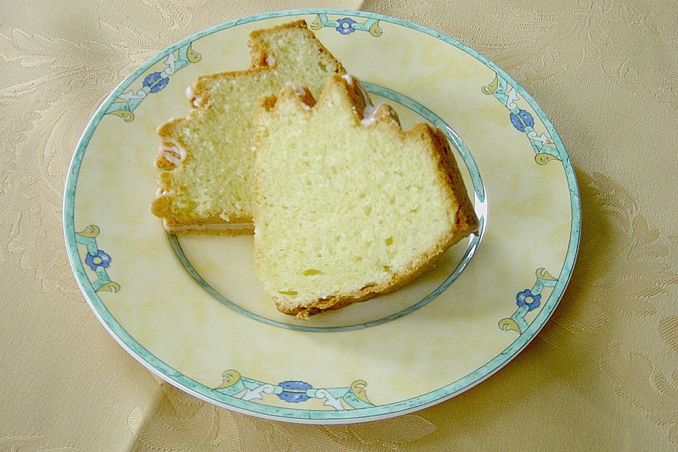 Saftiger Zitronenkuchen