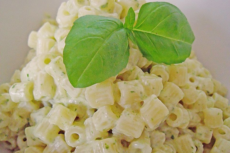 Pasta mit Bärlauch - Frischkäsesauce