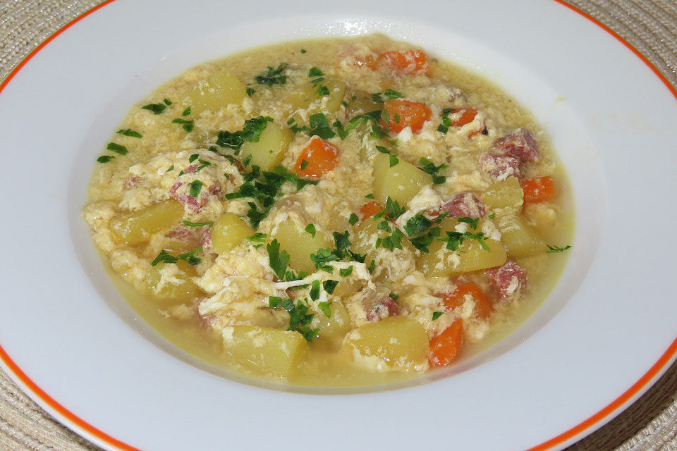 Kartoffel - Salami - Möhren - Suppe