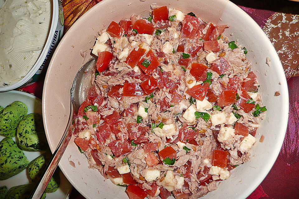 Tomaten - Thunfisch - Mozzarella - Salat