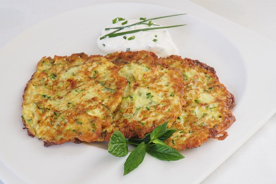 Zucchini-Puffer