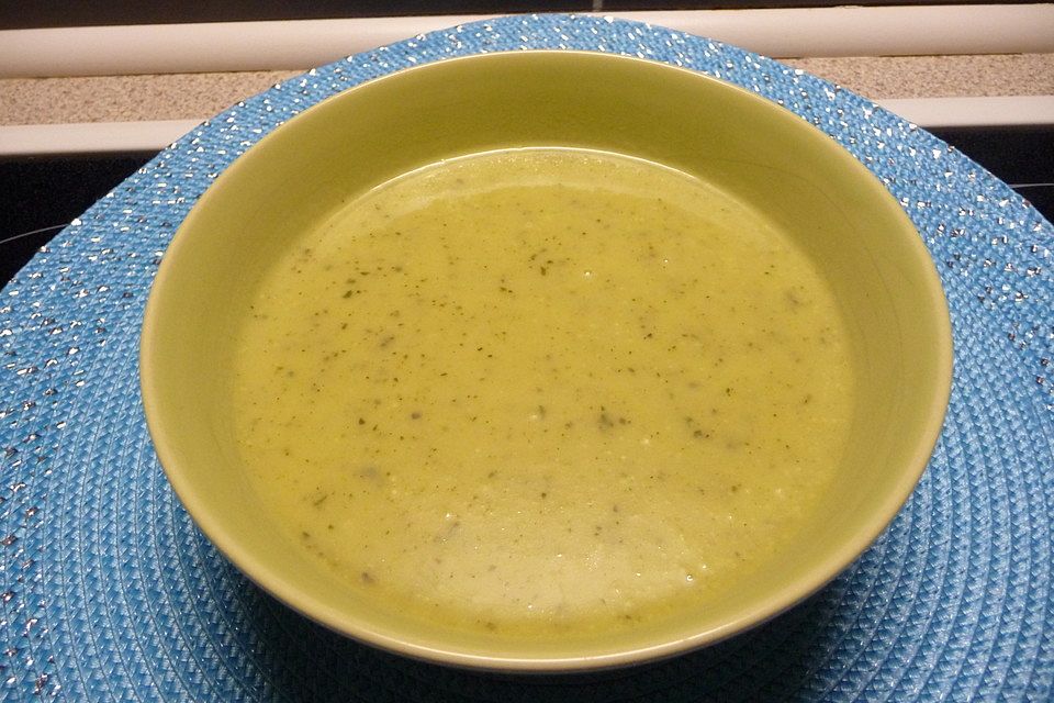 Zucchini - Kartoffelcreme Suppe