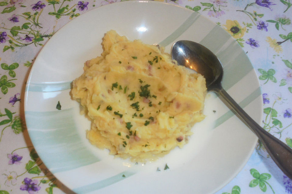 Kartoffelbrei mit Buttermilch