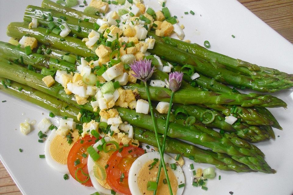 Grüner Spargelsalat