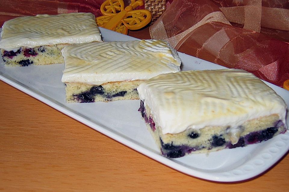 Heidelbeerkuchen mit Eierlikör