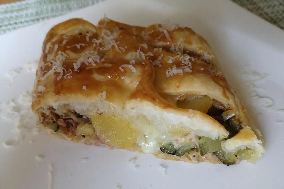 Zucchinistrudel