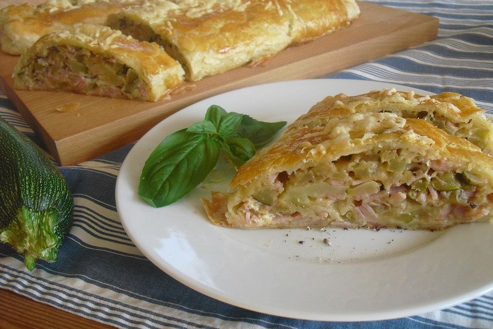 Zucchinistrudel