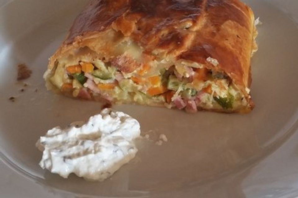 Zucchinistrudel