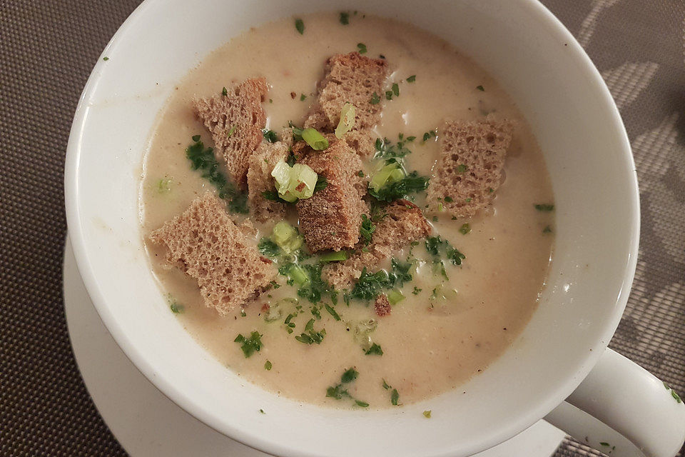 Bornaer Zwiebelsuppe