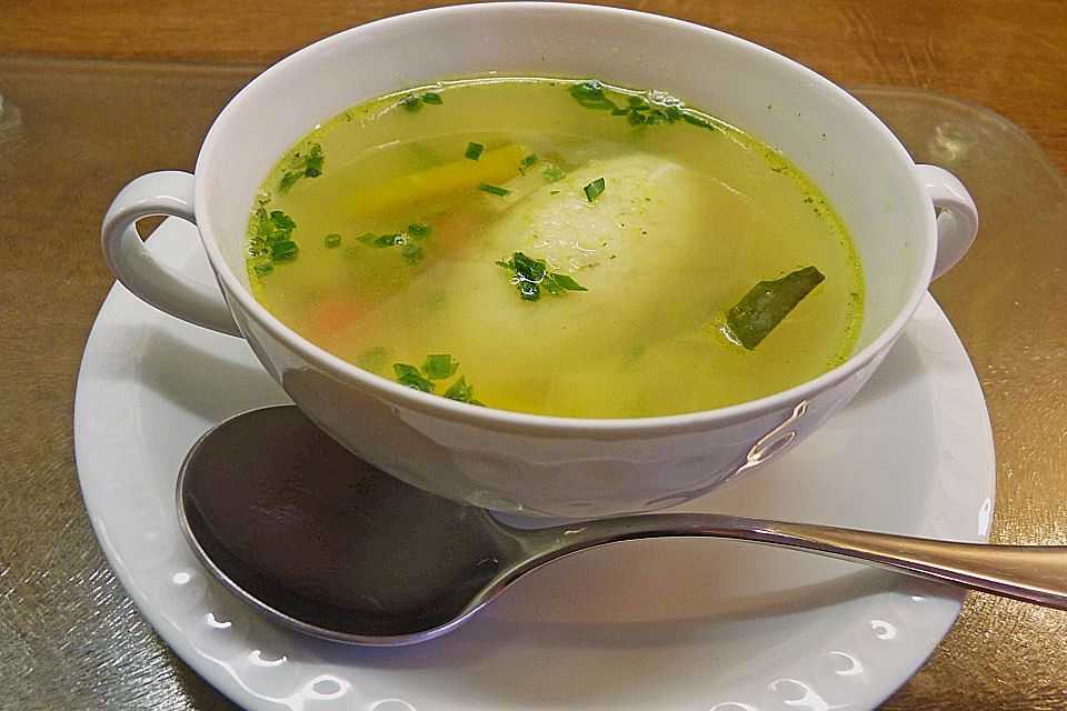 Grießnockerlsuppe