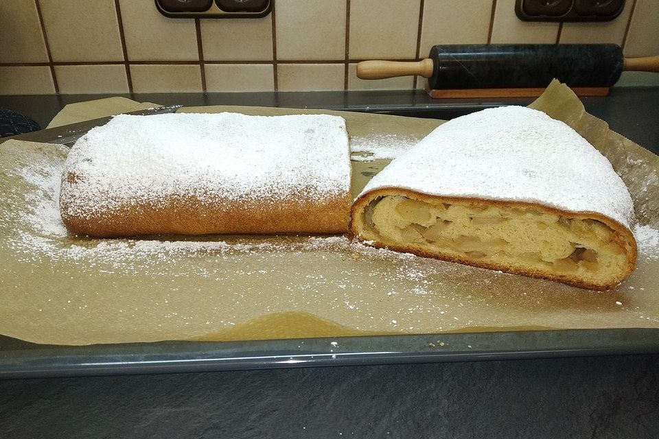 Gewickelter Apfel - Zimt - Stollen