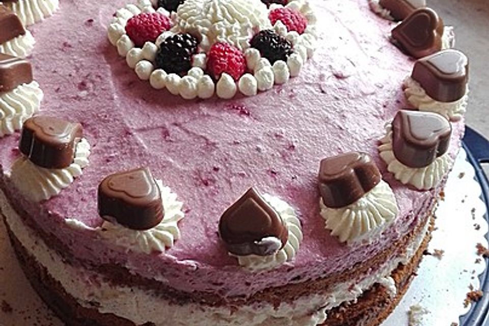 Brombeer - Vanille -  Torte