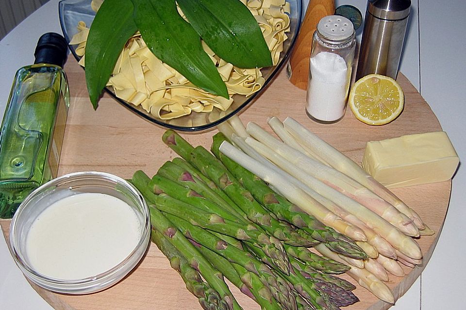 Gebratener Spargel mit Bärlauch