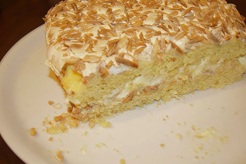 Mandel - Baiser - Torte