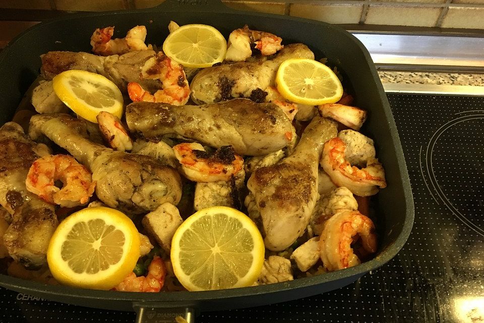 Hähnchen Paella