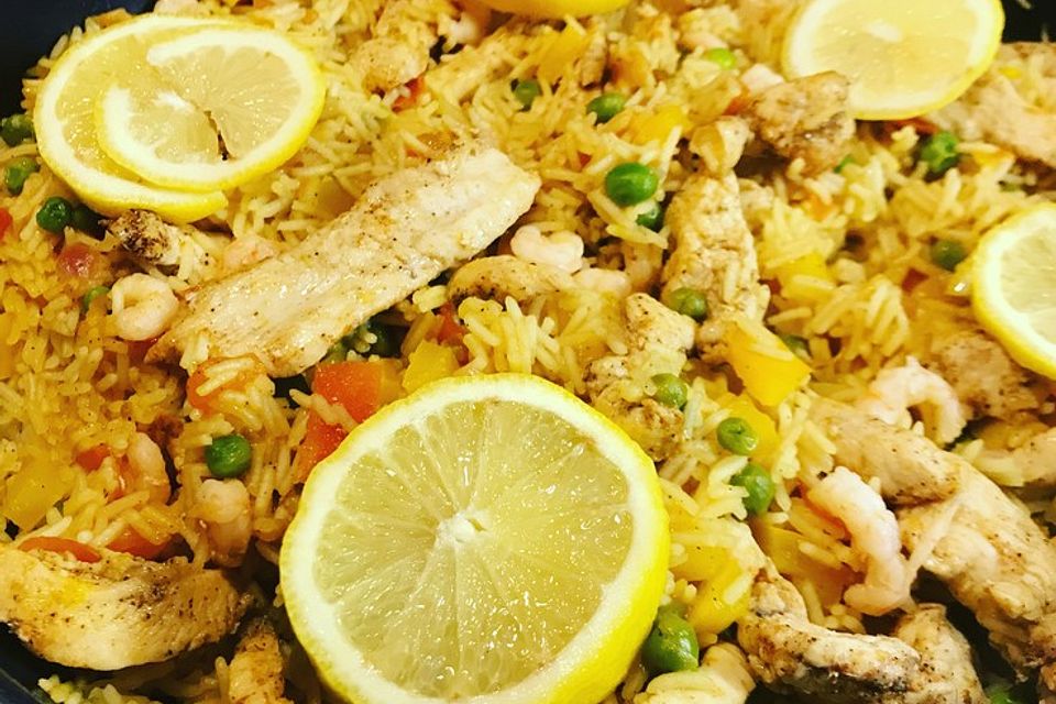 Hähnchen Paella