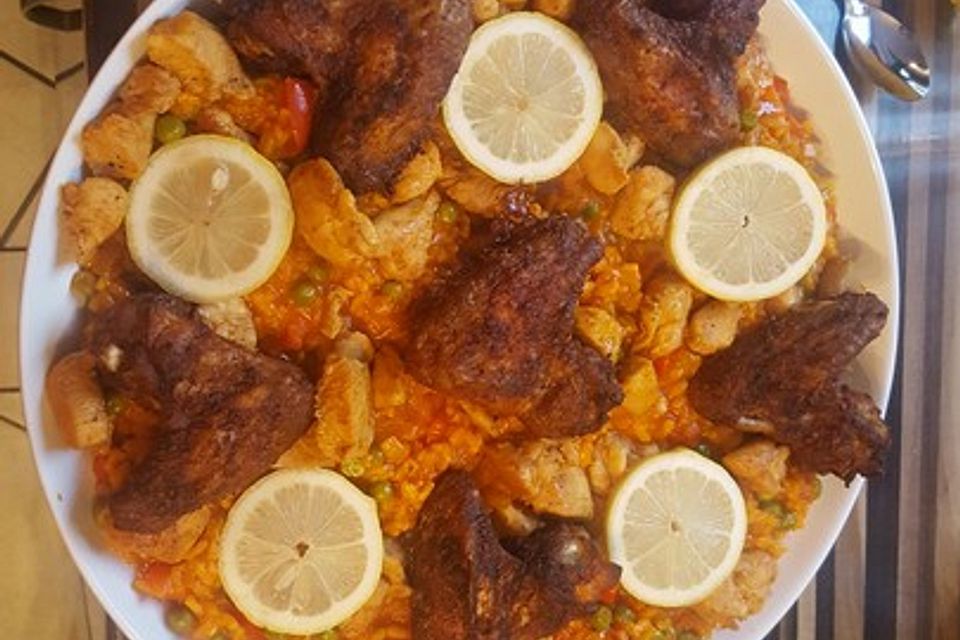 Hähnchen Paella