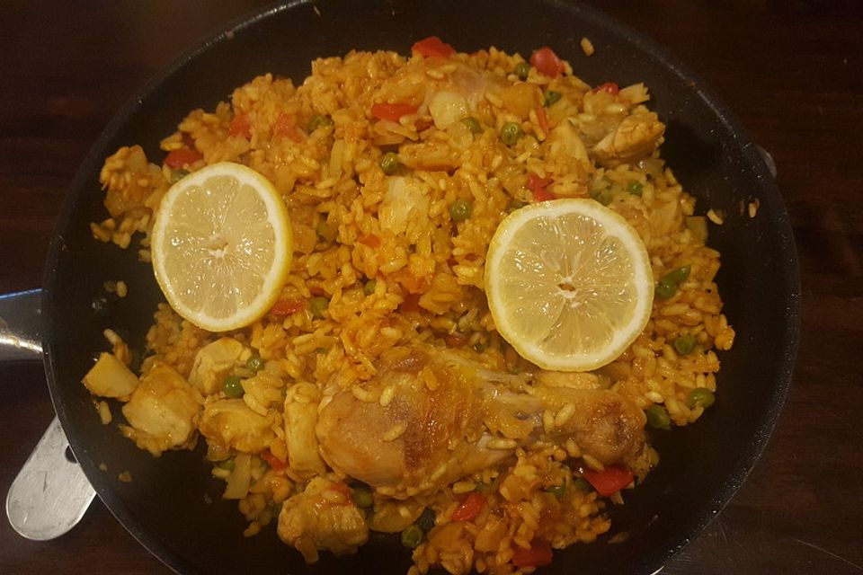 Hähnchen Paella