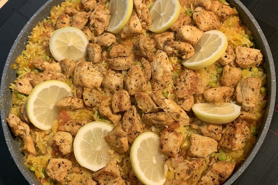 Hähnchen Paella