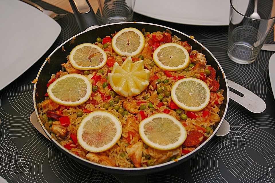 Hähnchen Paella