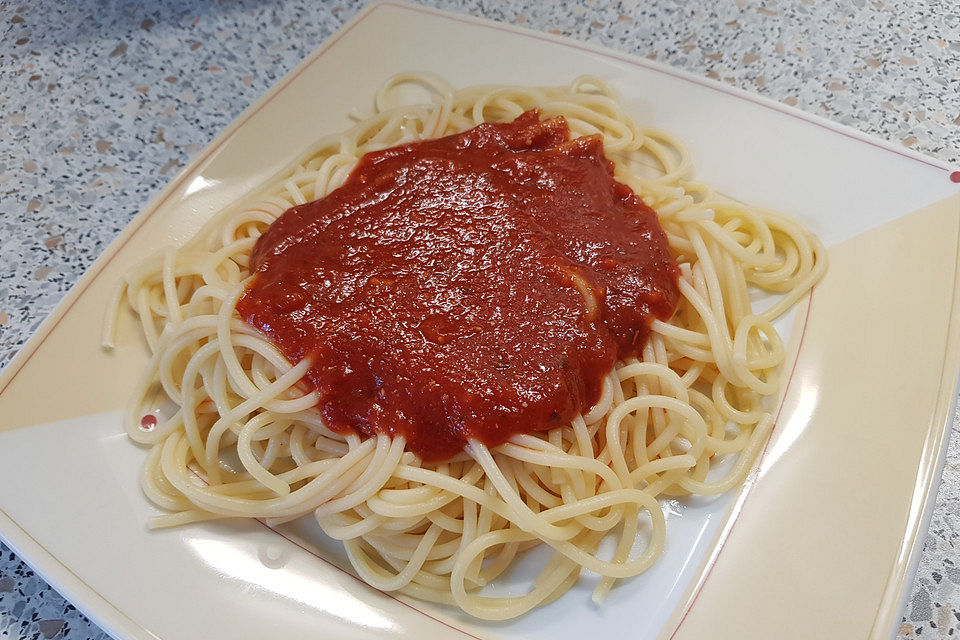 Spaghetti Napoli