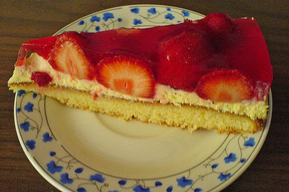 Erdbeer-Kuchen mit Vanillecreme