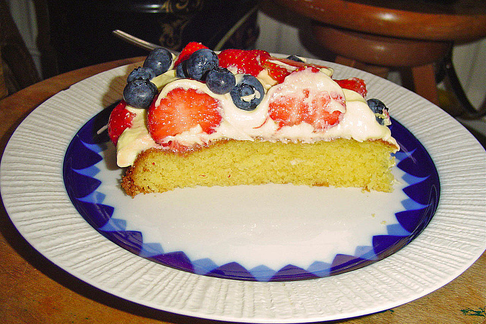 Erdbeer-Kuchen mit Vanillecreme